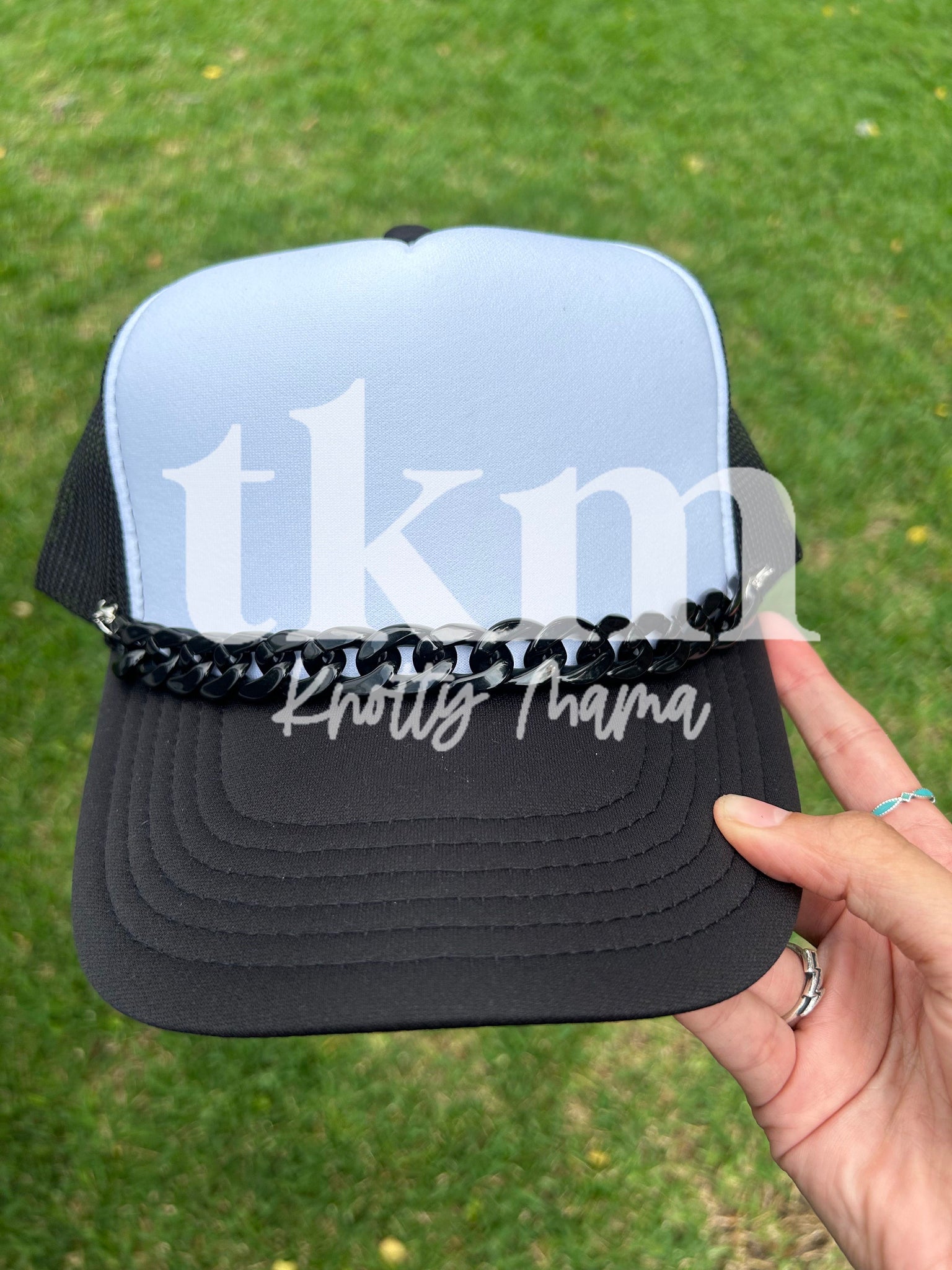 Black Chunky Hat Chain